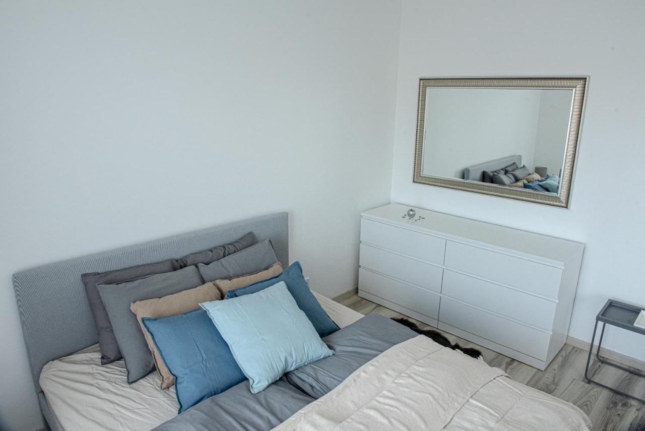 Dob36 Apartment With Free Private Parking And Balcony 부다페스트 외부 사진