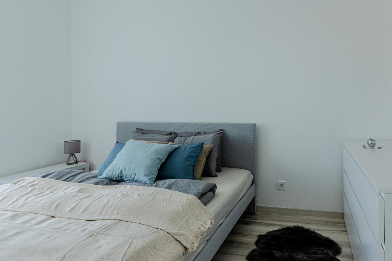 Dob36 Apartment With Free Private Parking And Balcony 부다페스트 외부 사진