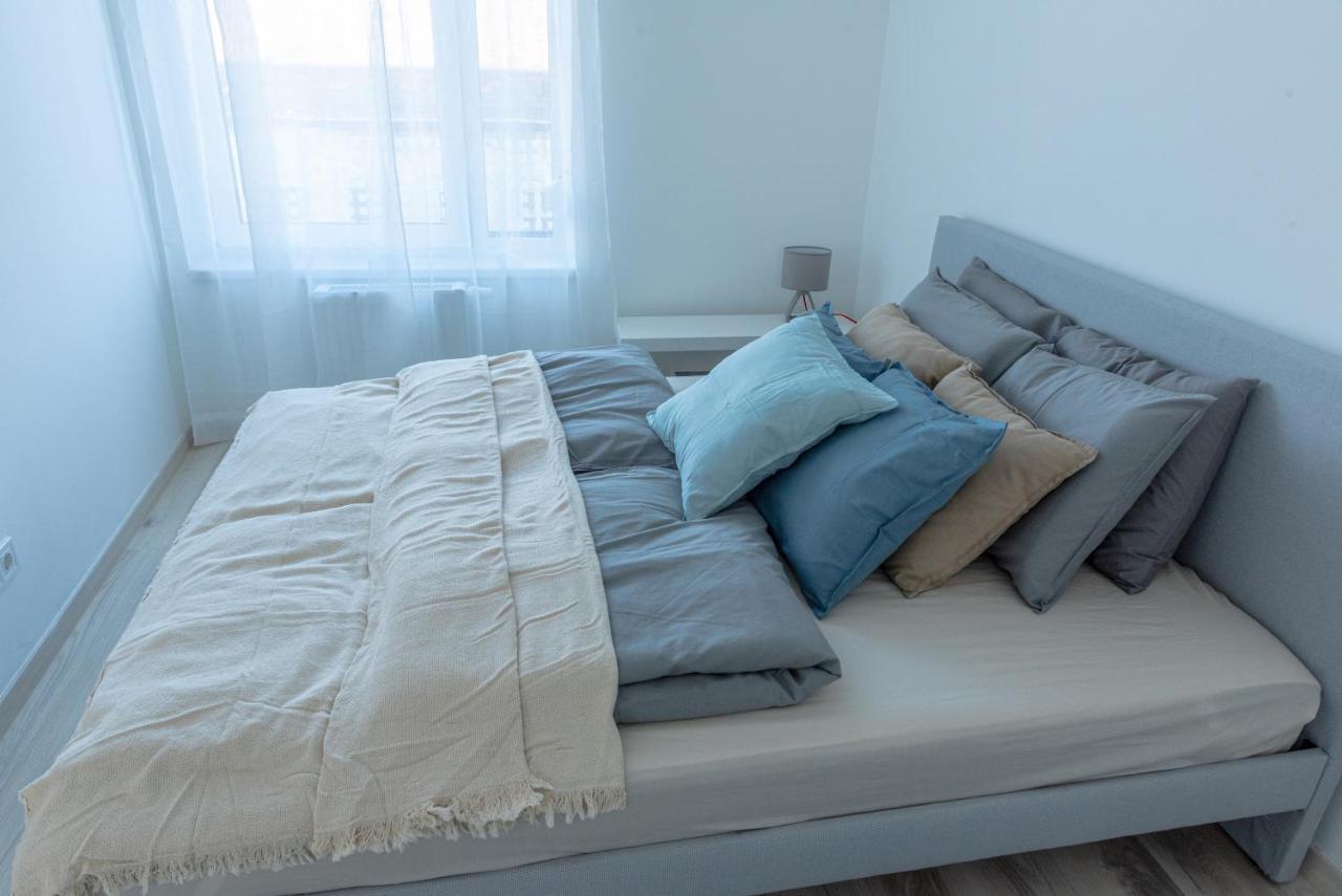 Dob36 Apartment With Free Private Parking And Balcony 부다페스트 외부 사진